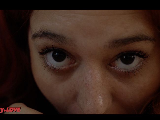 Tamy-Love's Porno Video: Sloppy bl*wjob ( Nahaufnahme )